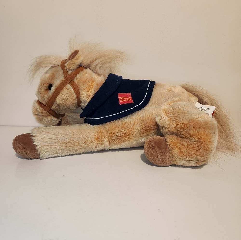 14" Wells Fargo 2015 Legendary Pony Nellie Plush Horse